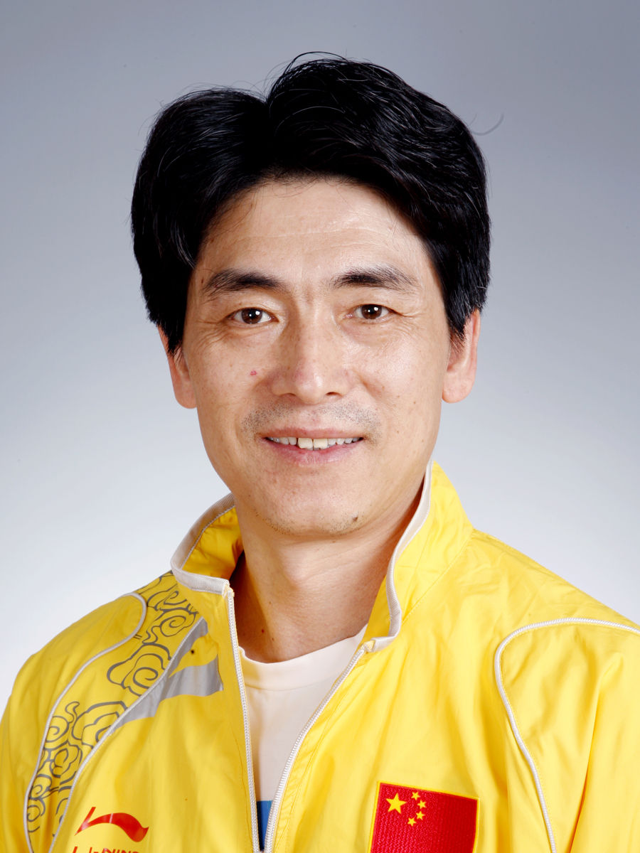 劉桂成(中國女子體操隊教練組副組長)