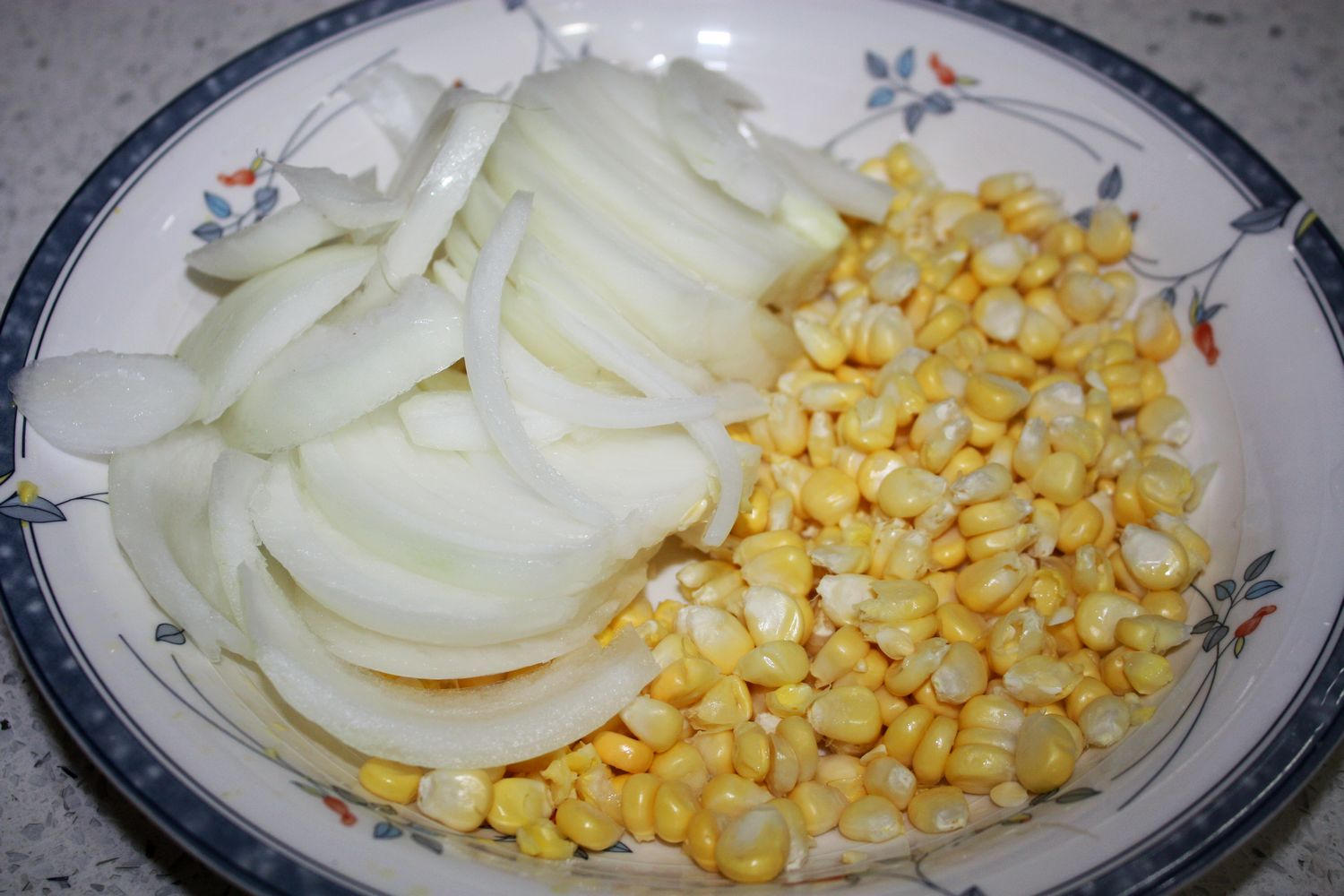 叻沙雞蓉玉米粒