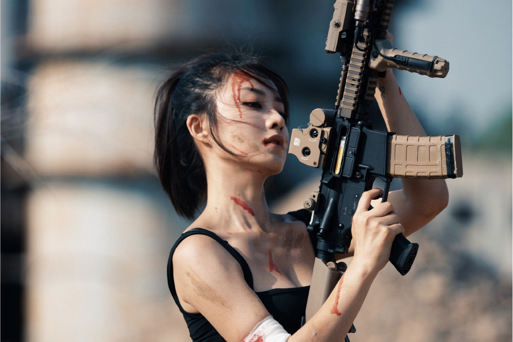 女狙擊手(電影《火線突圍》中角色) 女狙擊手(電影《火線突圍》中角色)