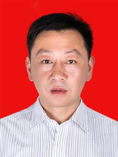 張志輝(江西省撫州市東鄉區人大常委會副主任) 張志輝(江西省撫州市東鄉區人大常委會副主任)