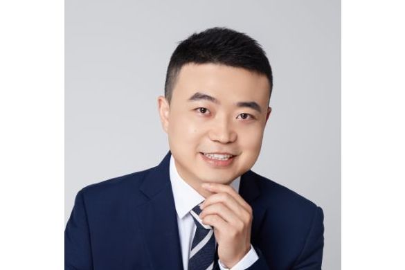 楊兵(南方科技大學物理系副教授) 楊兵(南方科技大學物理系副教授)