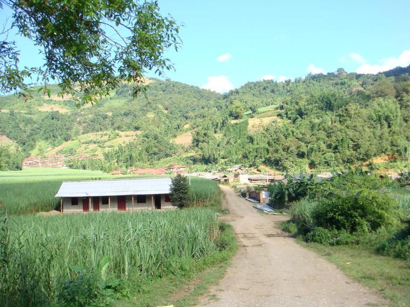 民良村 民良村