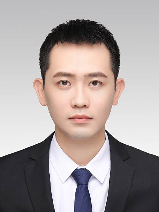 謝曉光(浙江省溫州市甌海區金融工作服務中心黨組成員、金融事務中心主任) 謝曉光(浙江省溫州市甌海區金融工作服務中心黨組成員、金融事務中心主任)
