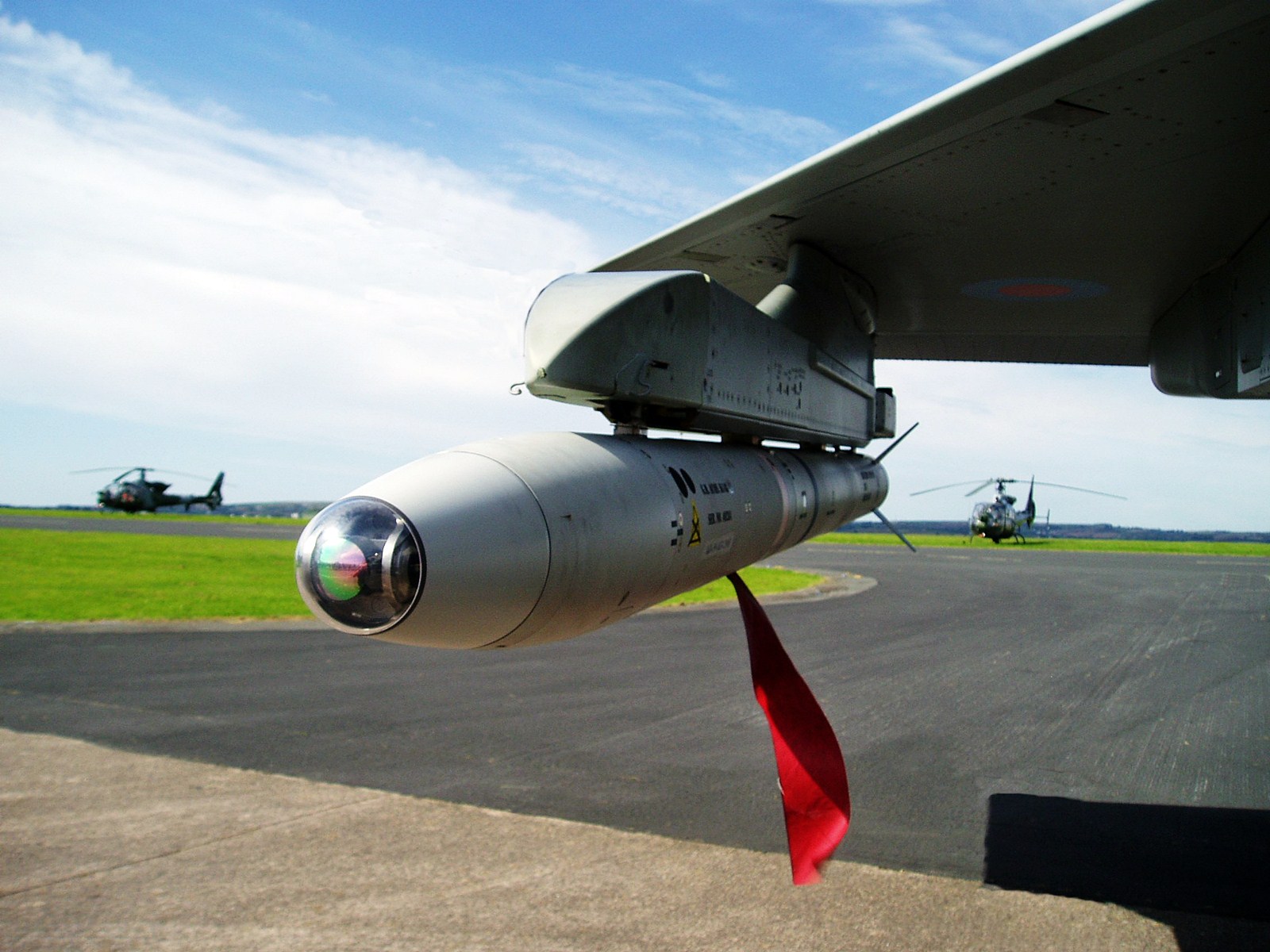 AIM-132空空飛彈(先進短程空對空飛彈)
