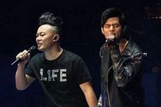 陳倫組合 陳倫組合