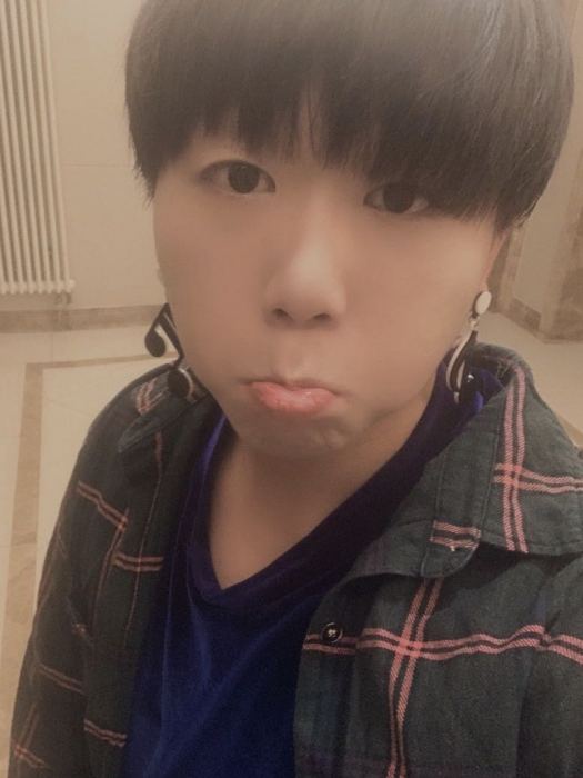 廖星宇(中國男歌手) 廖星宇(中國男歌手)
