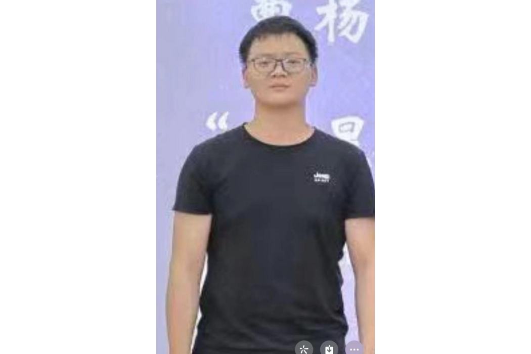塗歡(曹楊二中數學老師,數學競賽教練) 塗歡(曹楊二中數學老師,數學競賽教練)