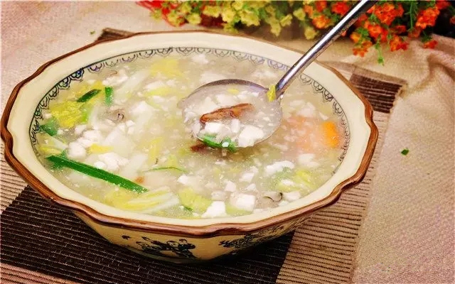 海蠣豆腐湯