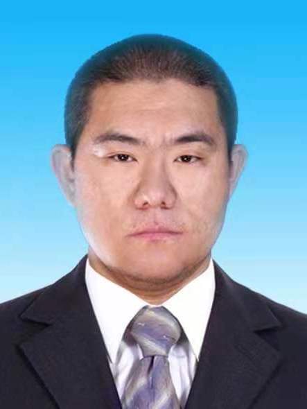 喬文瀚(內蒙古呼和浩特市回民區住房和城鄉建設局副局長) 喬文瀚(內蒙古呼和浩特市回民區住房和城鄉建設局副局長)