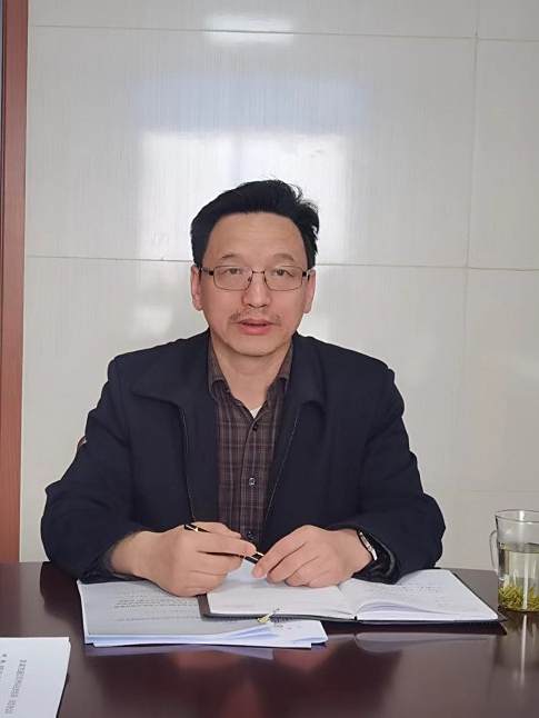 王再興(甘肅省通信管理局原一級巡視員) 王再興(甘肅省通信管理局原一級巡視員)