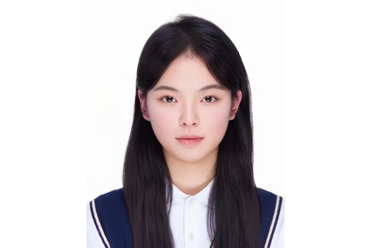 李晴(中國冰球運動員) 李晴(中國冰球運動員)