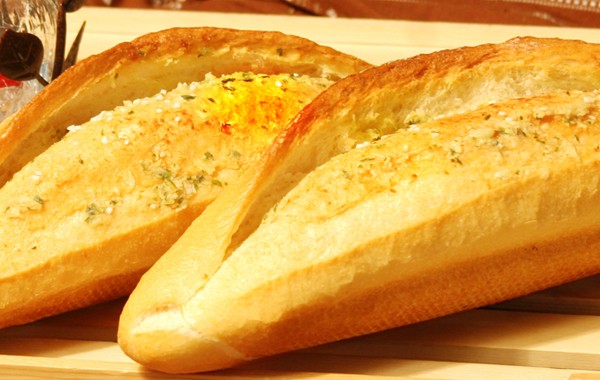 法式香蒜麵包