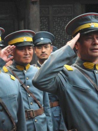 屈剛(中國內地影視男演員) 屈剛(中國內地影視男演員)