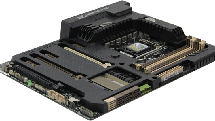 華碩SABERTOOTH Z87 華碩SABERTOOTH Z87