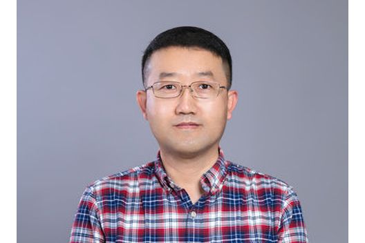 萬慶濤(中國科學院國家天文台高級工程師) 萬慶濤(中國科學院國家天文台高級工程師)
