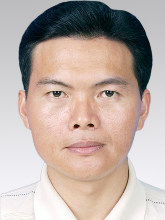 王儀(瓊海市農業農村局黨組成員、市畜牧獸醫服務中心主任) 王儀(瓊海市農業農村局黨組成員、市畜牧獸醫服務中心主任)