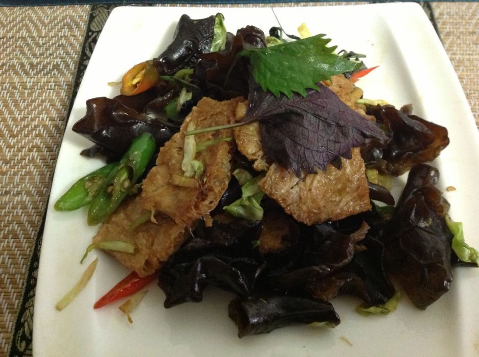 紫蘇炒素肉 紫蘇炒素肉