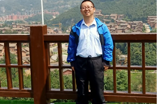 陳啟強(宜賓職業技術學院商學院副教授) 陳啟強(宜賓職業技術學院商學院副教授)