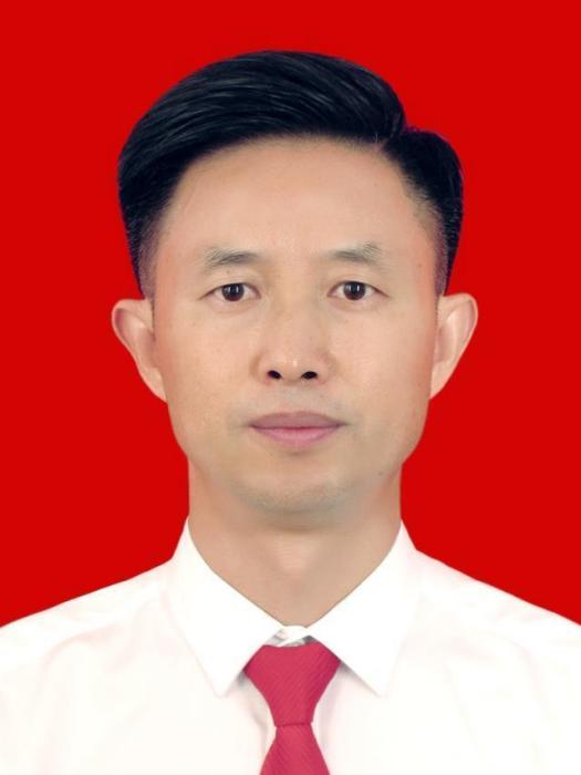 張力(江西省九江市公安局黨委副書記、常務副局長) 張力(江西省九江市公安局黨委副書記、常務副局長)