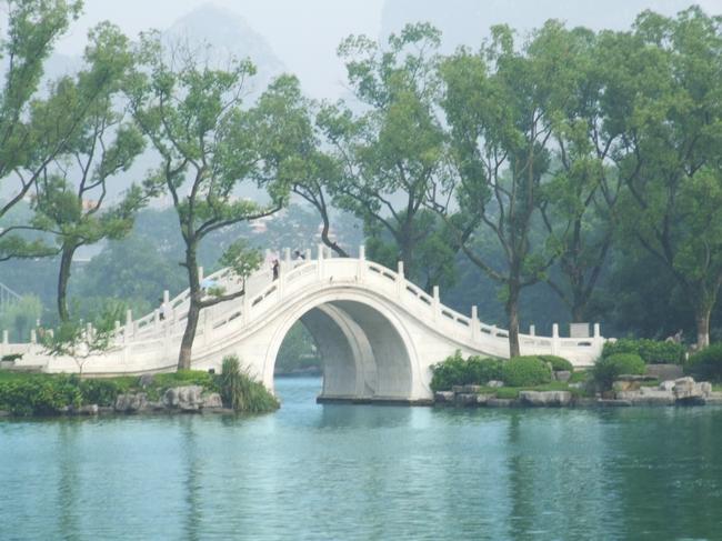 榕湖溪橋
