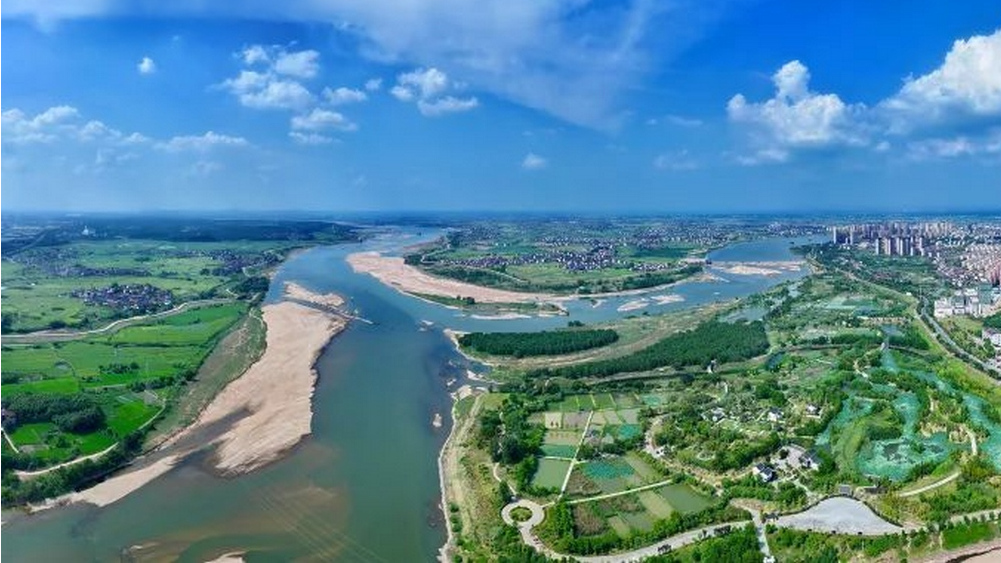 臨水(長江流域鄱陽湖水系撫河的支流)