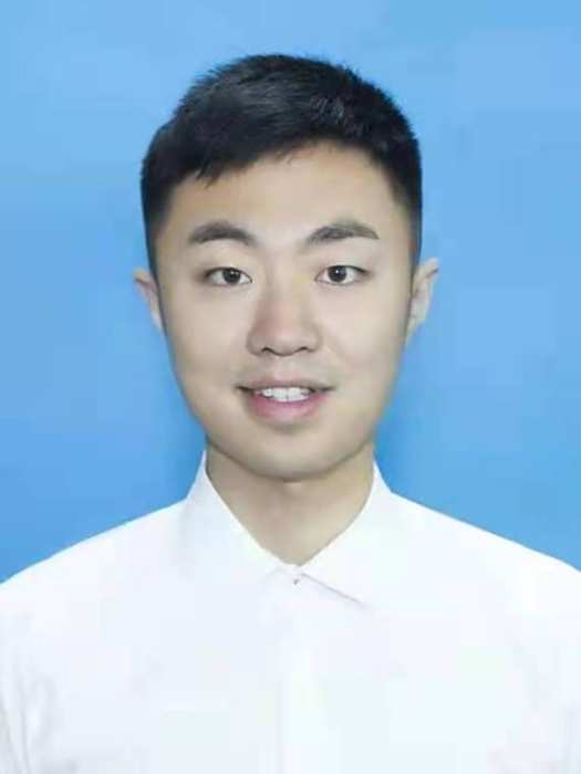袁超逸