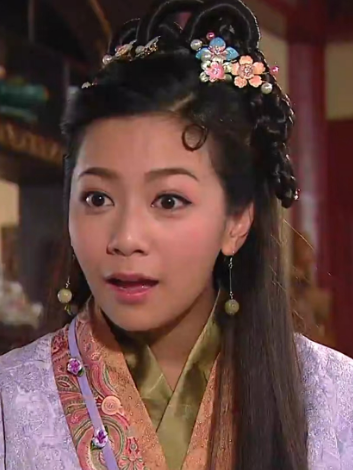董明玥 董明玥