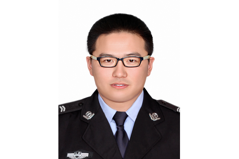 段磊(山西省長治市公安局屯留分局交警大隊牛王廟中隊原輔警) 段磊(山西省長治市公安局屯留分局交警大隊牛王廟中隊原輔警)