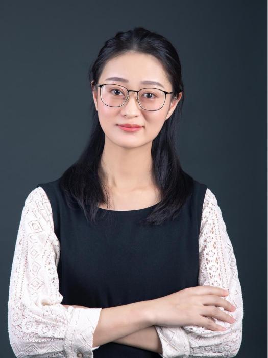童潔(南方醫科大學生物醫學工程學院醫學信息研究所實驗員) 童潔(南方醫科大學生物醫學工程學院醫學信息研究所實驗員)