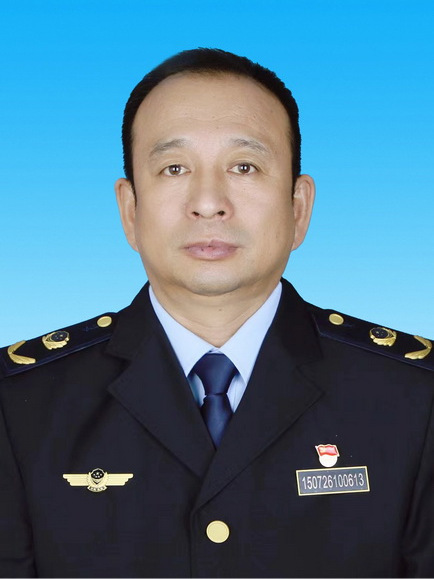 王順喜(內蒙古自治區呼倫貝爾市新巴爾虎左旗市場監督管理局黨組書記) 王順喜(內蒙古自治區呼倫貝爾市新巴爾虎左旗市場監督管理局黨組書記)