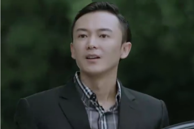 鄭龍(刑偵劇《謀局》中的角色) 鄭龍(刑偵劇《謀局》中的角色)