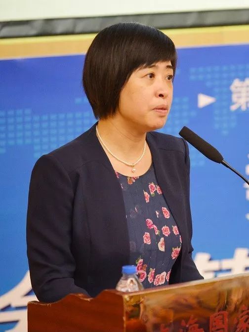 申紅(上海市財政局副局長) 申紅(上海市財政局副局長)