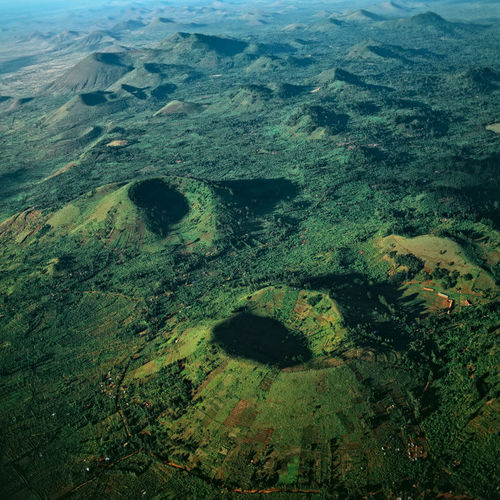 馬薩比特火山