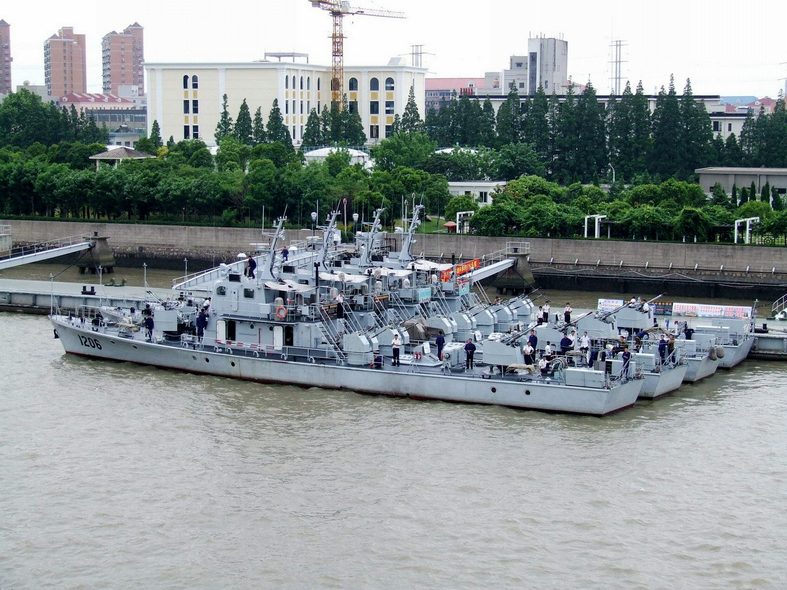 062型護衛艇