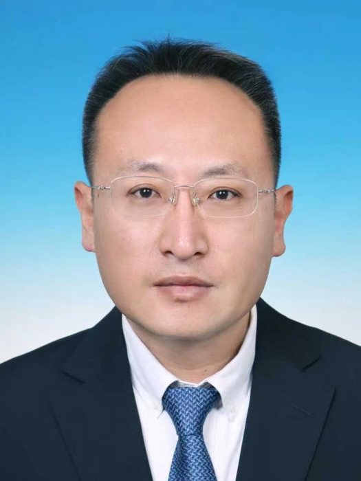 董磊(北京勞動保障職業學院黨委委員、紀委書記、三級高級監察官、監察專員) 董磊(北京勞動保障職業學院黨委委員、紀委書記、三級高級監察官、監察專員)