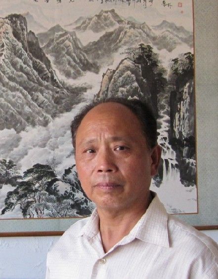 楊遠志(貴州省都勻監獄原黨委副書記) 楊遠志(貴州省都勻監獄原黨委副書記)