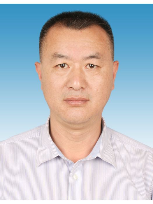 劉文(山東省曲阜市投資促進服務中心黨支部委員) 劉文(山東省曲阜市投資促進服務中心黨支部委員)