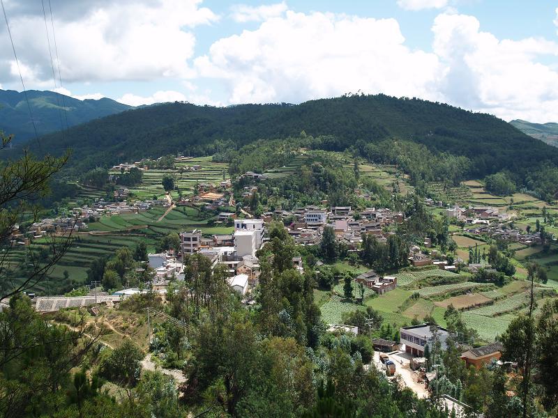 擁翠村 擁翠村