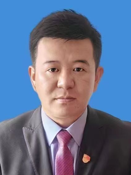 巴桑次仁(西藏自治區山南市扎囊縣人民政府副縣長) 巴桑次仁(西藏自治區山南市扎囊縣人民政府副縣長)