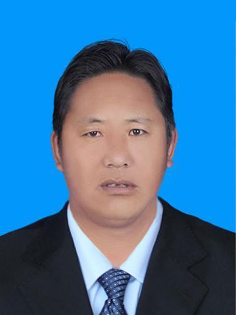 次仁扎西(西藏日喀則市教育局黨組成員、副局長) 次仁扎西(西藏日喀則市教育局黨組成員、副局長)