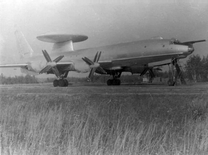 圖-126轟炸機
