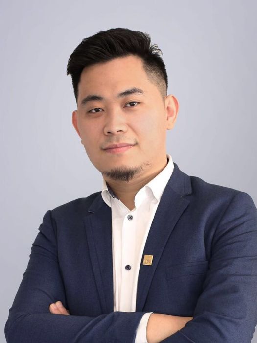 李凡聰(洛可可(LKK)創新設計集團合伙人) 李凡聰(洛可可(LKK)創新設計集團合伙人)