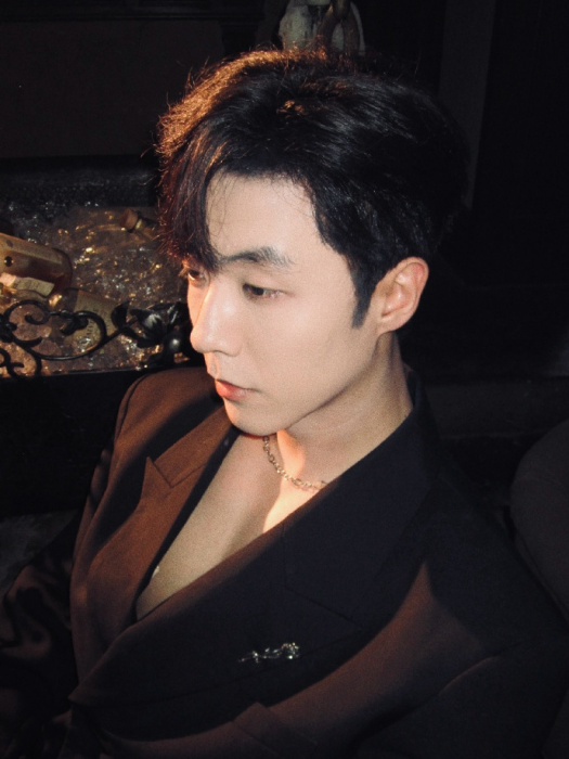 李勝傑(中國內地短劇男演員) 李勝傑(中國內地短劇男演員)