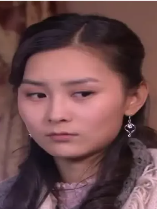 榮意(抗戰電視劇《箭在弦上》中的角色) 榮意(抗戰電視劇《箭在弦上》中的角色)