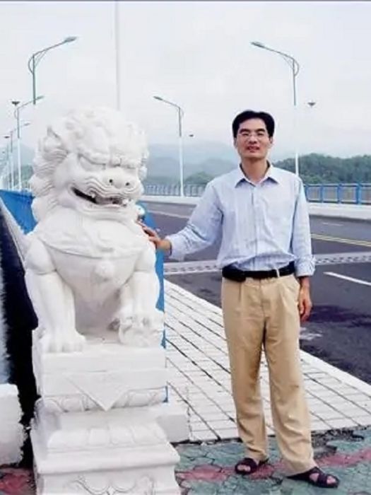 鄭名銀 鄭名銀