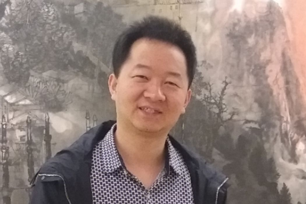 王建虎(中國美術家協會會員) 王建虎(中國美術家協會會員)