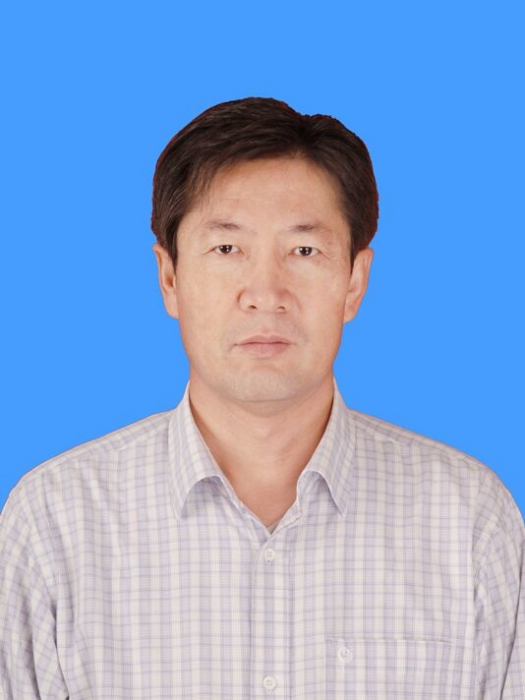 張海濱(內蒙古鄂爾多斯水務投資控股集團有限公司總經理) 張海濱(內蒙古鄂爾多斯水務投資控股集團有限公司總經理)