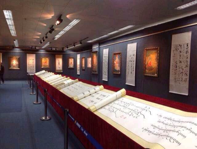 世界最長,字型最多的藏文書法長卷