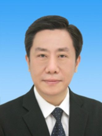 何明(鞍山市財政局黨組成員、副局長) 何明(鞍山市財政局黨組成員、副局長)