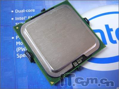 Intel奔騰D805
